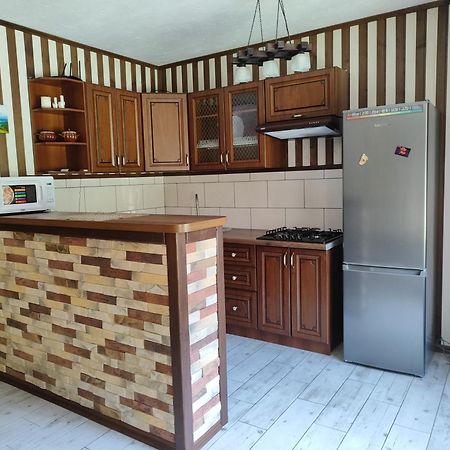 Котедж Кресаня Mykulychyn Exterior foto